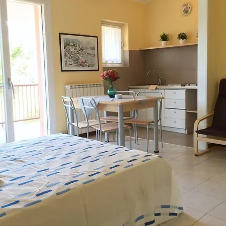 Bran & Denise 3* ברדולינו